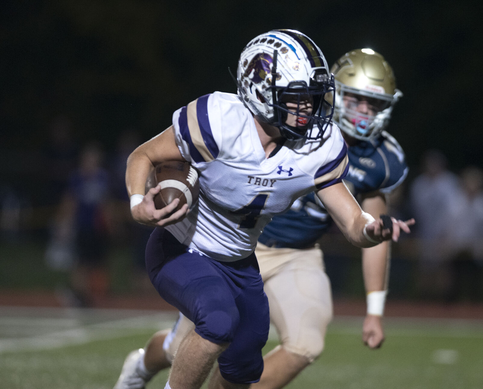Holt vs. Troy